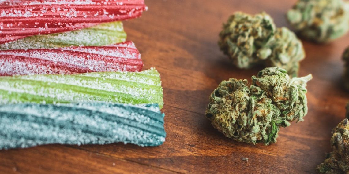How Long Do Edibles Take to Kick in?