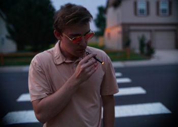 How to Use a Vape Cartridge