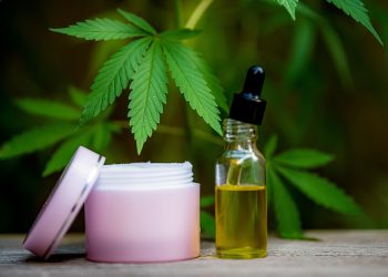 Full-Spectrum, Broad Spectrum, and CBD Isolates: A Complete Guide