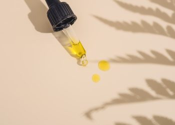 A Look into the World of Concentrates: Waxes, Oils, and More